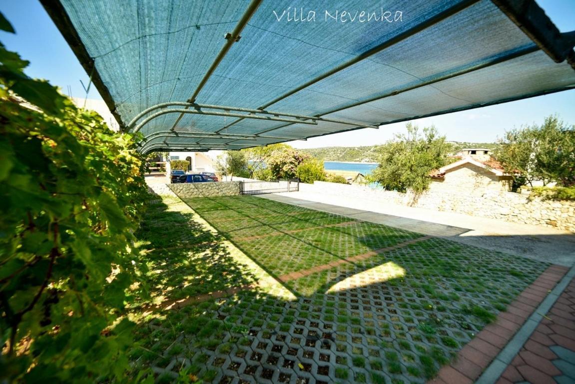 Apartments Villa Nevenka Rogoznica  Eksteriør bilde