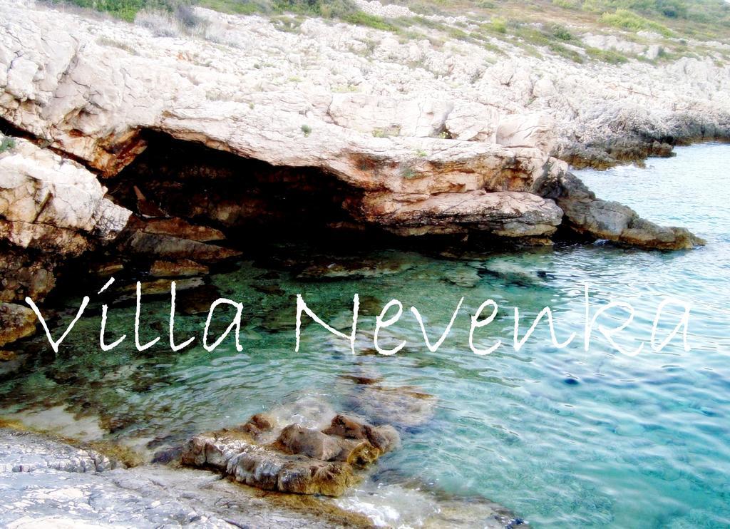 Apartments Villa Nevenka Rogoznica  Eksteriør bilde