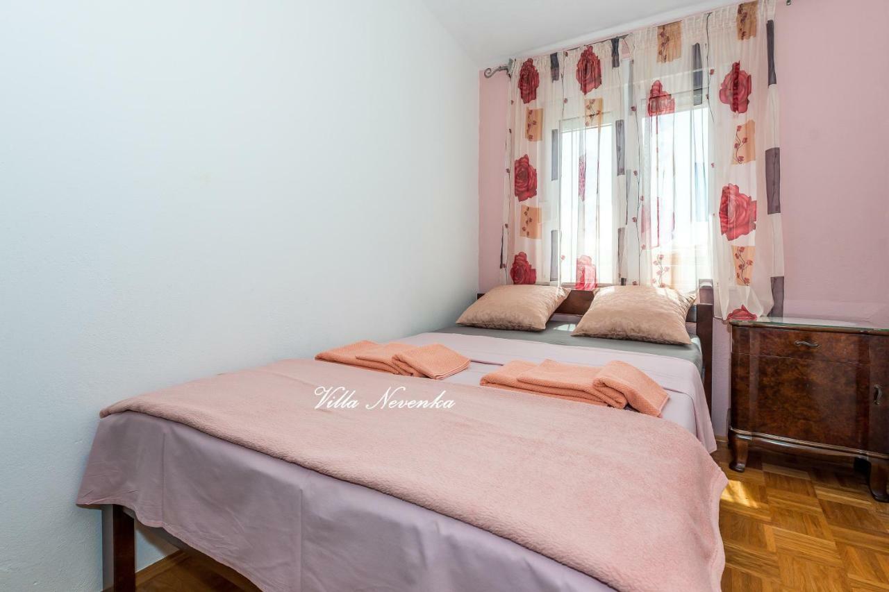 Apartments Villa Nevenka Rogoznica  Eksteriør bilde